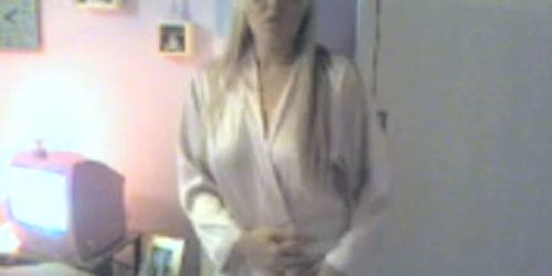 blonde webcam dance