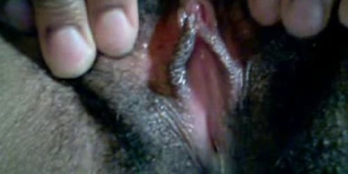 BLACK CUNT CLOSE-UP Clitoris Play and Cunt Juice