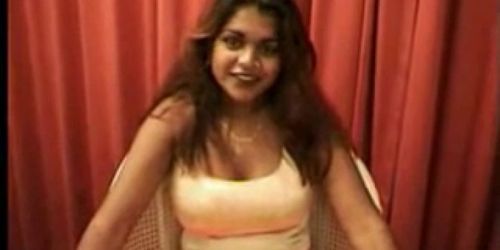 Mature Indian housewife masturbating and fucking