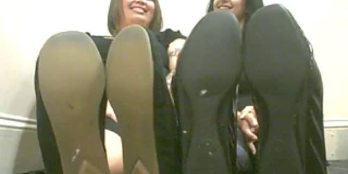 2 Latinas 1 BBW thick wrinkled soles 1 wrinkled stinky 