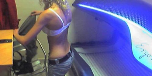 Solarium Masturbation 2