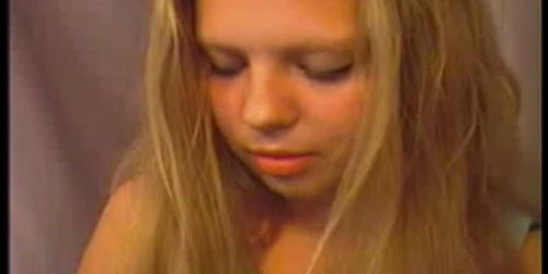 Hot Blonde Rubs Her Pussy On Webcam