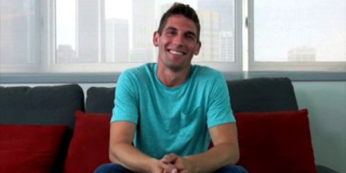 GayCastings Mid Western swim team fuck boy