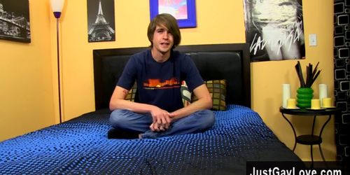 Free movies pinoy twinks Twenty year old Alex Hunter is