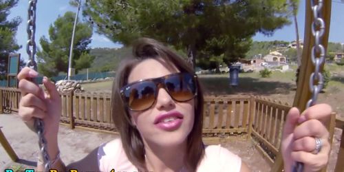 Plump rump teen rides rod