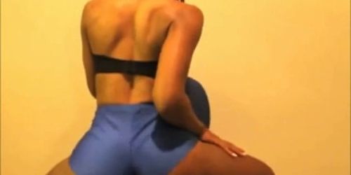 Big Black Booty Twerking