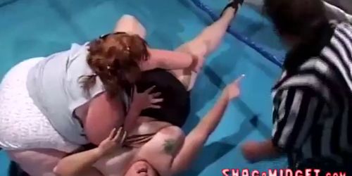 Extreme BBW fight