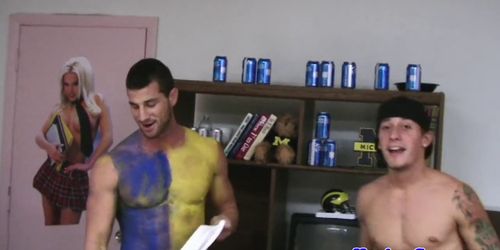 Ripped straighty cocksucked by gay student