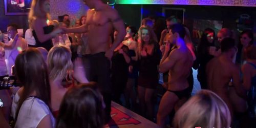 Party amateur cocksucking bbc on the dancefloor