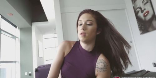 Beautiful Naiomi Mae lets him cum right away