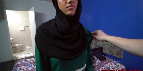 Arab babe with glasses sucks cocks for money