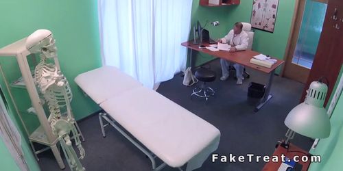 Doctor fucks slim teen patient till orgasm