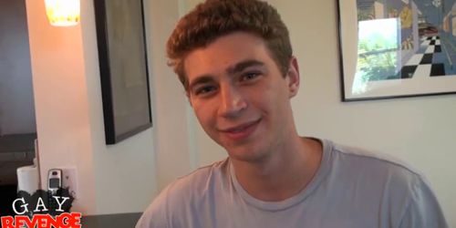 Amateur gay jerks off and sucks