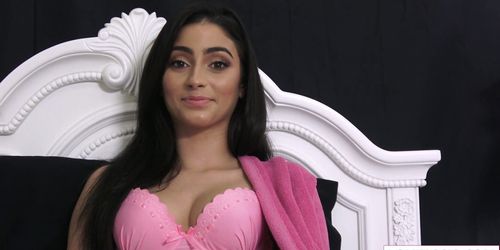 Sexy Stepsister Jasmine Vega On His Dick