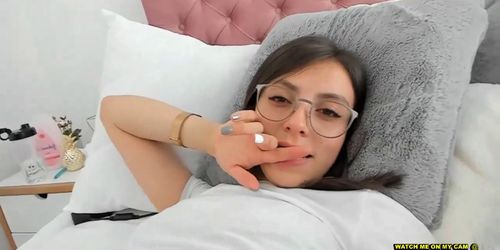 Cute teen latina in glasses fucks and sucks her dildo