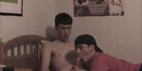 Unsure Amateur Twinks Experiment On Cam