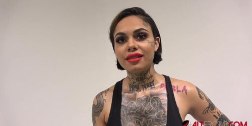 Interview with busty tattooed cutie Genevieve Sinn