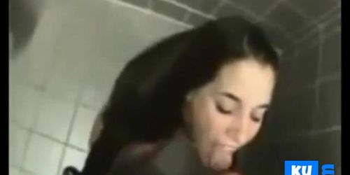 Amateur babe fucked in public toilet