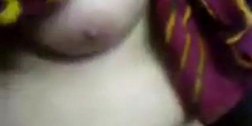 Pakistani Girl Boobs and Pussy Exploring