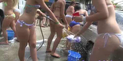 Great college teen bikini party cumshots