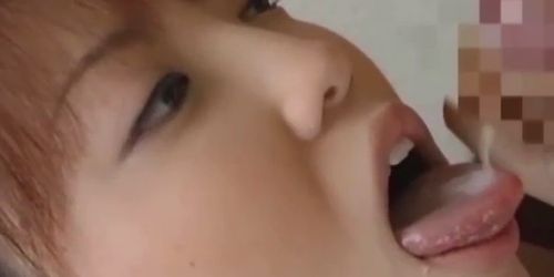 Teen preggo asian loves eating cum