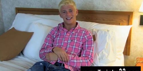 Male models Kyle Richerds has worked in porn for 2 year