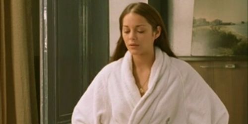 Marion Cotillard - Pretty Things