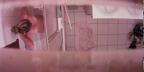 Hidden cam - Compil Teen in Bathroom