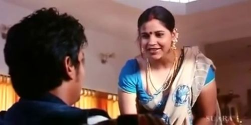 Desi aunty seduced by young boy