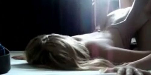 This Kinky Amateur Girlfriend Gets Fucked