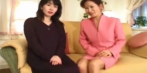 Japanese video 532 Lesbian