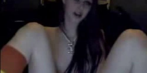 Goth slut chatting on webcam