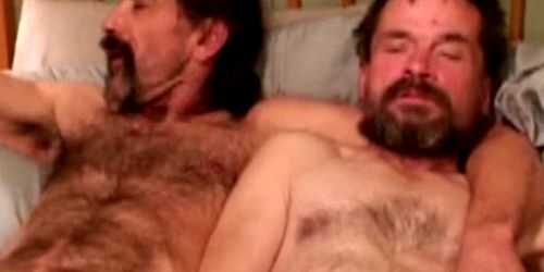 Mature redneck fucked before tugging