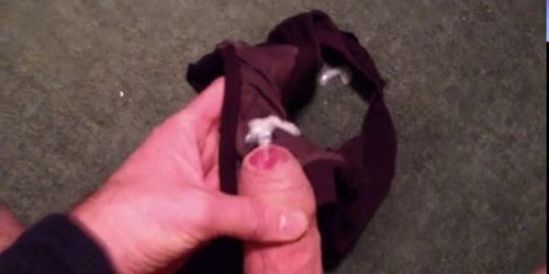 Cumming on stolen friend's panties