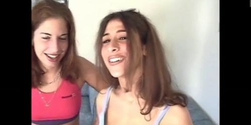 Amateur Best Friends - Blow & Facial