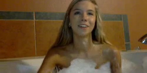 18 years old american teen tease and cum on chatroulett