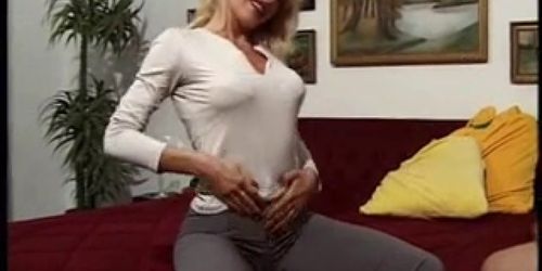 MIlf Estella