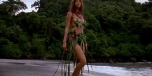 Tyra Banks - Supermodels in The Rainforest