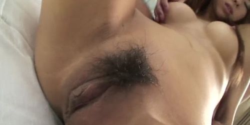 Serina furry trimmed pussy is licked by a talented tong