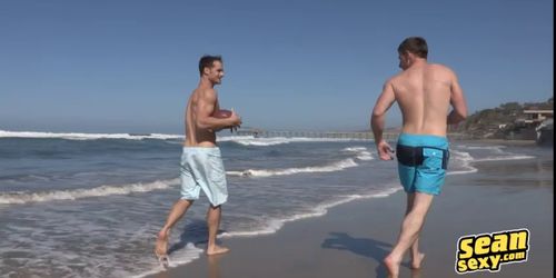 Evan is eating a guys asshole for hours buried his face