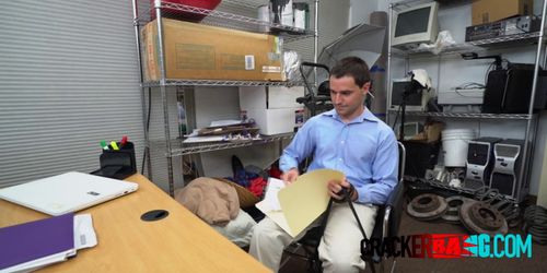 Amateur dude gets banged by black guy