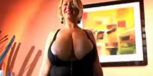 BIG NATURAL MILF 4