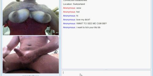 Chatroulette : Hot Milf Show Her Tits And Fuck Her Puss