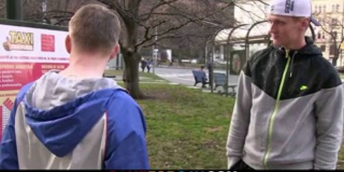 He must seduce taxi driver