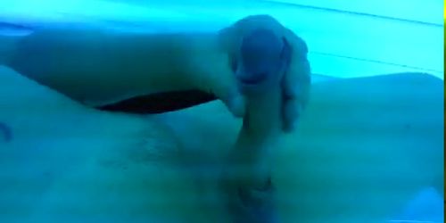 Jerk off in tanning room