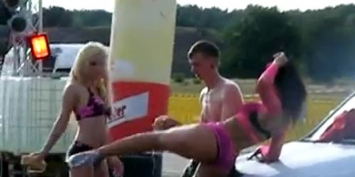 Carwash babes grinding a guy