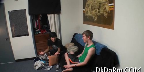 Very horny gays deepthroat