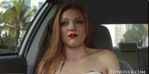 Sensual redhead flashing cunt in the car