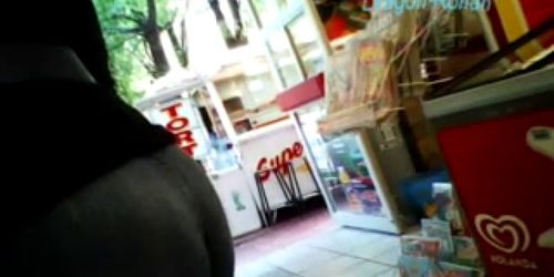 NALGONA CASADA VECINA EN EL OXXO 1