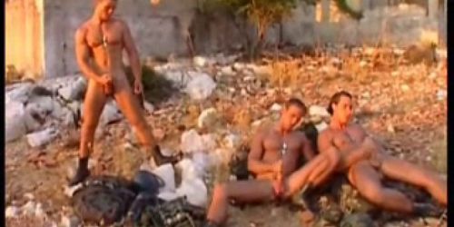 Hot Soldiers Threeway Outdoor Fuck